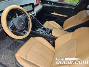 Kia K5 2.0 2020 года из Южной Кореи