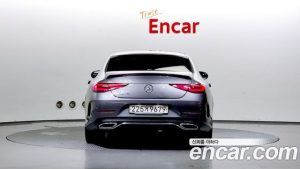 Mercedes-Benz CLS-Class CLS300d AMG Line 2020 года из Южной Кореи