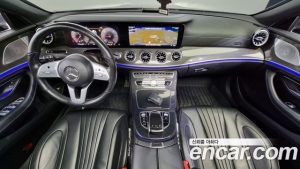Mercedes-Benz CLS-Class CLS300d AMG Line 2020 года из Южной Кореи