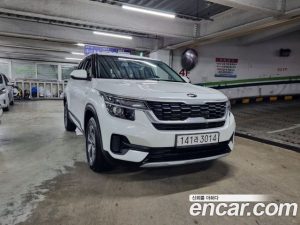 Kia Seltos Дизель 1.6 2WD 2022 года из Южной Кореи