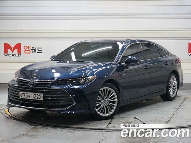 Toyota Avalon 2.5 HYBRID 2020 года из Кореи