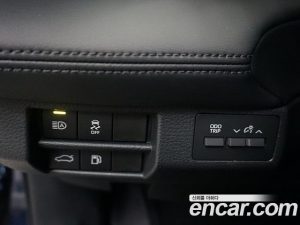 Toyota Avalon 2.5 HYBRID 2020 года из Южной Кореи