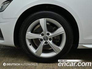 Audi A4 35 TDI 2021 года из Южной Кореи