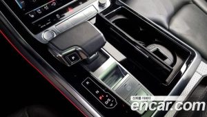 Audi Q8 45 TDI 4WD Premium 2020 года из Южной Кореи