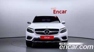 Mercedes-Benz GLC-Class GLC300 4MATIC Coupe 2019 года из Южной Кореи
