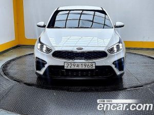 Kia K3 2020 года из Южной Кореи