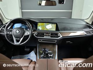 BMW X5 xDrive 45e xLine 2021 года из Южной Кореи