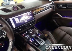 Porsche Cayenne 3.0 2021 года из Южной Кореи