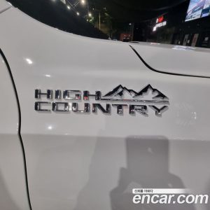 Chevrolet Surburban 6.2 2021 года из Южной Кореи