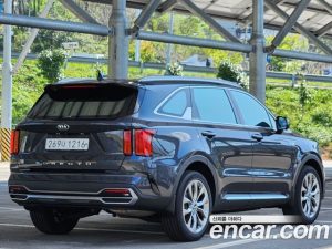 Kia Sorento Дизель 2.2 2WD 2021 года из Южной Кореи