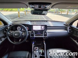 Kia Sorento Дизель 2.2 2WD 2021 года из Южной Кореи