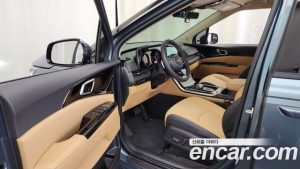 Kia Carnival Бензин 9-Seater Noblesse 2023 года из Южной Кореи