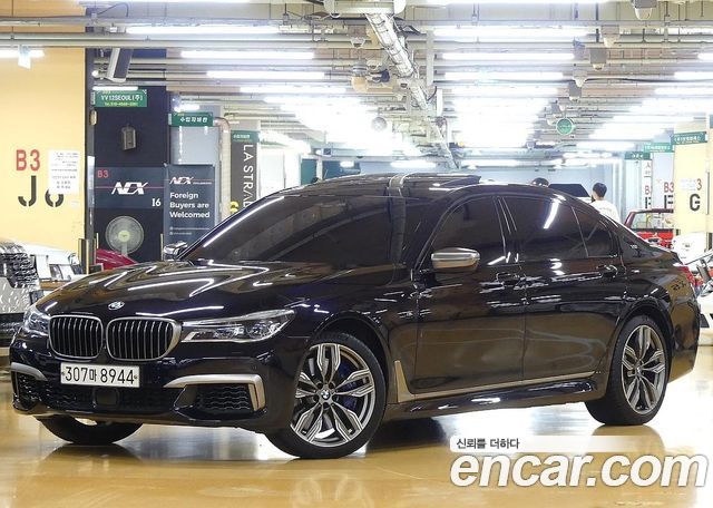 BMW 7-Series M760Li xDrive 2019 года из Кореи