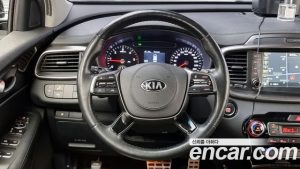 Kia Sorento Дизель 2.0 2WD 2020 года из Южной Кореи