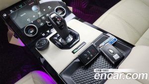 Land Rover Range Rover Evoque D180 SE 2020 года из Южной Кореи
