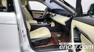 Land Rover Range Rover Evoque D180 SE 2020 года из Южной Кореи