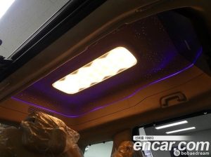 Kia Carnival Бензин 9-Seater HI-Limousine (Special Hi-End Version) 2023 года из Южной Кореи