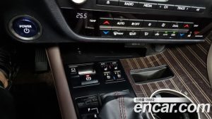 Lexus RX Executive 2020 года из Южной Кореи