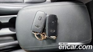 Kia Seltos Бензин 1.6 Turbo 2WD 2020 года из Южной Кореи