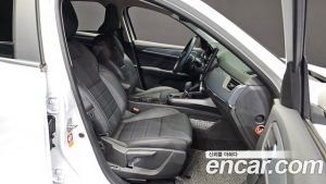 Renault-KoreaSamsung XM3 1.3 TCe RE Signature 2020 года из Южной Кореи