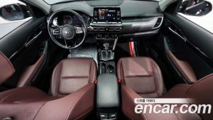 Kia Seltos Бензин 1.6 Turbo 2WD 2020 года из Южной Кореи