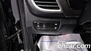 Kia Seltos Бензин 1.6 Turbo 2WD 2020 года из Южной Кореи