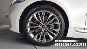 Kia K9 3.8 GDI 2023 года из Южной Кореи