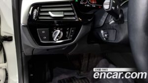 BMW 5-Series 520d xDrive Luxury Plus 2020 года из Южной Кореи