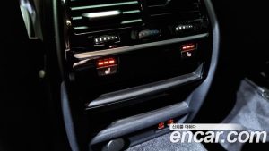 BMW 5-Series 520d xDrive Luxury Plus 2020 года из Южной Кореи