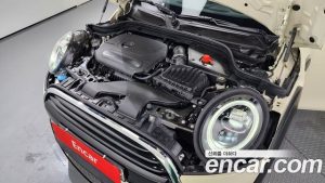 Mini Cooper 5Door HIGH 2020 года из Южной Кореи