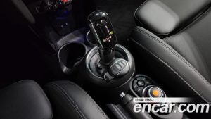 Mini Cooper 5Door HIGH 2020 года из Южной Кореи
