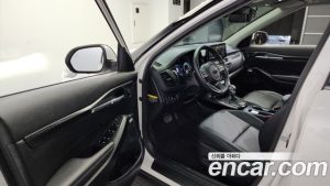 Kia Seltos Бензин 1.6 Turbo 4WD 2020 года из Южной Кореи