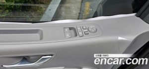 Hyundai Staria 4WD Lounge 9-Seater 2023 года из Южной Кореи