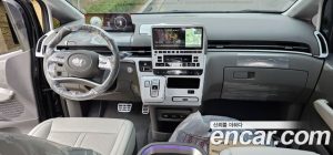Hyundai Staria 4WD Lounge 9-Seater 2023 года из Южной Кореи
