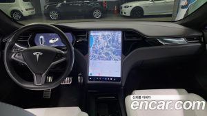 Tesla Model S LONG RANGE 2019 года из Южной Кореи