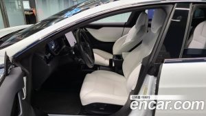 Tesla Model S LONG RANGE 2019 года из Южной Кореи