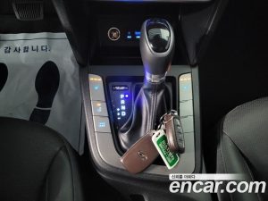 Hyundai AVANTE 1.6 2020 года из Южной Кореи