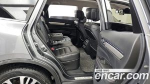 Renault-KoreaSamsung QM6 2.0 GDe Premiere 2WD 2020 года из Южной Кореи
