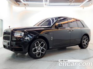 Rolls-Royce Cullinan 6.7 V12 Black Badge 2021 года из Южной Кореи