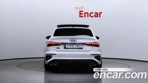 Audi S3 2.0 TFSI 4WD 2023 года из Южной Кореи