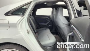 Audi S3 2.0 TFSI 4WD 2023 года из Южной Кореи
