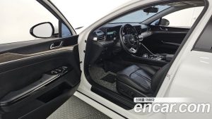 Kia K5 2.0 2020 года из Южной Кореи