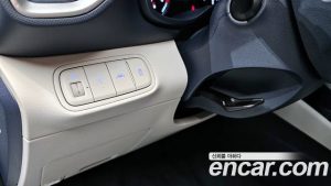 Hyundai Venue 1.6 Modern 2020 года из Южной Кореи