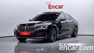 BMW 7-Series 740Li xDrive Design Pure Excellence 2020 года из Южной Кореи