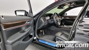 BMW 7-Series 740Li xDrive Design Pure Excellence 2020 года из Южной Кореи