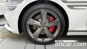 Genesis G80 Бензин 3.5 Turbo 2WD 2024 года из Южной Кореи