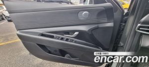 Hyundai AVANTE 1.6 2021 года из Южной Кореи