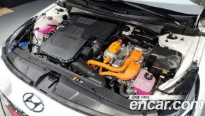 Hyundai AVANTE Inspiration 2021 года из Южной Кореи