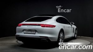 Porsche Panamera 3.0 AWD 2020 года из Южной Кореи