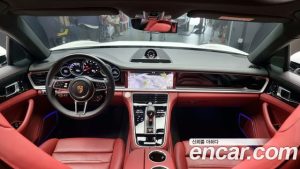 Porsche Panamera 3.0 AWD 2020 года из Южной Кореи